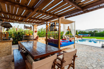 Agro Art Boutique And Luxury Villas Vanato Exterior photo